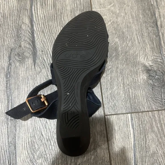 • Arche • Women’s Open Toe Strappy Wedge Sandals Navy Blue Suede Leather  38