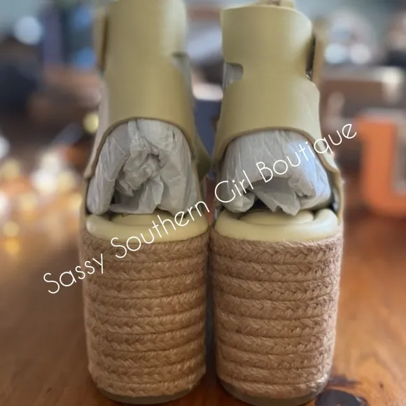 🆕⭐ Franco Sarto vanilla lemon leather wedge espadrilles