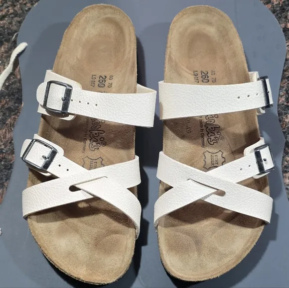 🐢 NWOT Birkis, Birkenstock women’s size 9.5/10