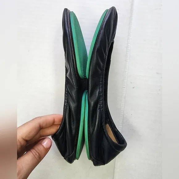 🌸 Tieks | Black Leather Flats, size 8