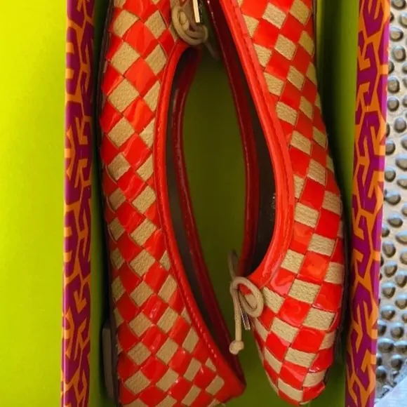 🔥1 hour sale - Worn 1X, Tory Burch, ballet Prescott flats, orange cream, 6.5