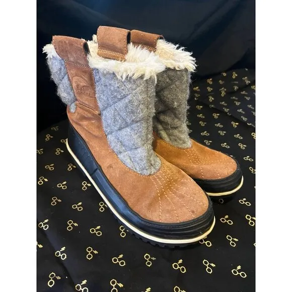 1 Sorel Tivoli Women's brown Insulated fleece lined Pull-On Boots size 10
