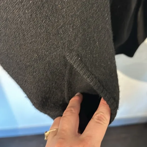 100% pure new wool Charter club full zip vest