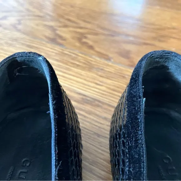 7 1/2 Gucci Black Sequin Ballet Flats with Suede Trim Vintage
