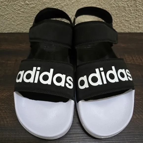 Adidas Adilettes Mens Strappy Velcro Sandals Black &amp; White NWT Size 11