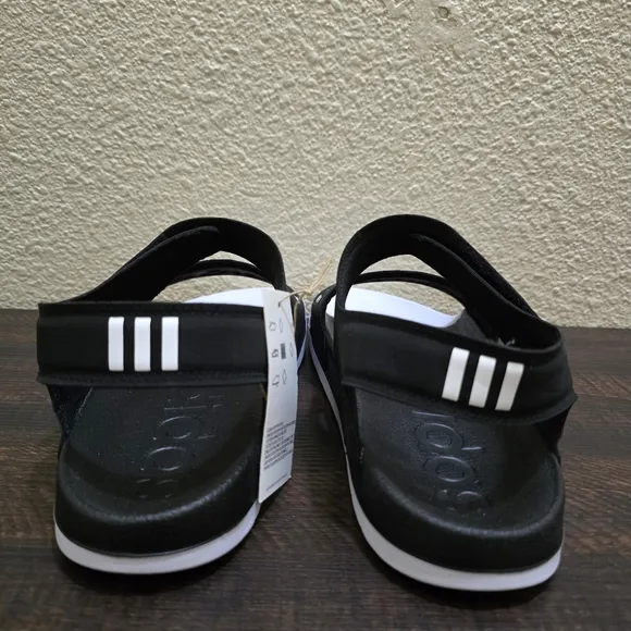 Adidas Adilettes Mens Strappy Velcro Sandals Black &amp; White NWT Size 11