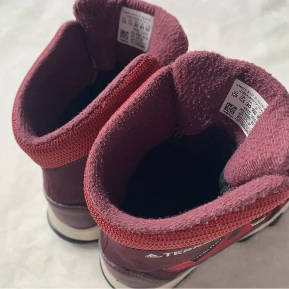 Adidas Kids Terrex Snow Waterproof Boots Size 12