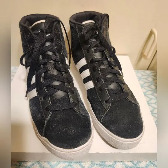 Adidas NEO CloudFoam Black Suede ART B74246 High-Top Sneakers Womens sz. 8.5