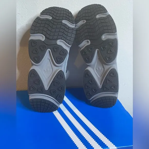 Adidas New Women Ozmillen Grey Black Violet Chunky Sneakers Shoes Size 8
