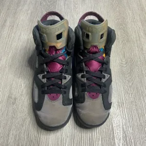 Air Jordan 6 Retro Bordeaux GS Unisex Shoe Size 3.5Y Gray 384665-063 Preowned