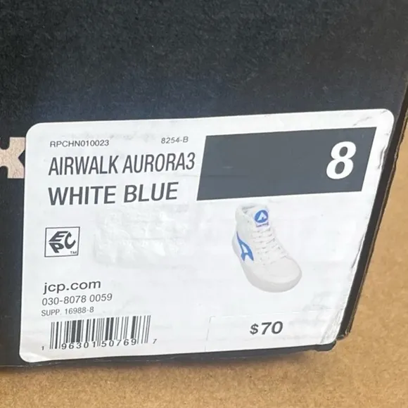 Airwalk Aurora3 White and Blue High-Tops Sneakers