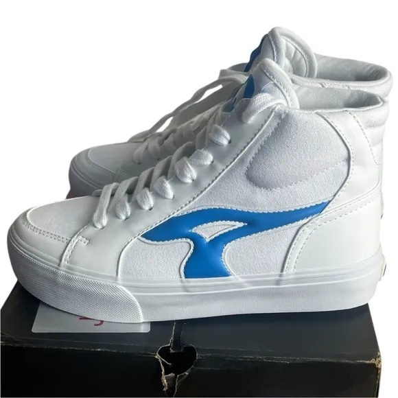 Airwalk Aurora3 White and Blue High-Tops Sneakers