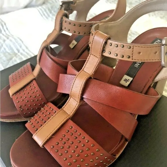 Alberto Fermani Shoes -Strappy Women’s Sandals block heel Size 38 1/2 (approx 8)