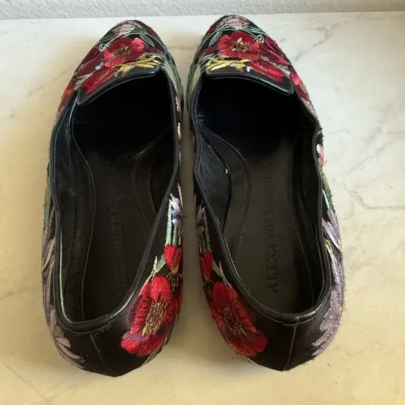 ALEXANDER MCQUEEN Floral Embroidered Ballet Flats