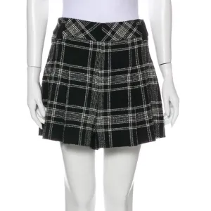 Alice   Olivia Statement Shorts S