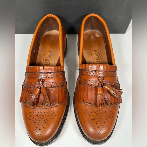 Allen Edmond Bridgeton Brown Leather Tassel Loafers