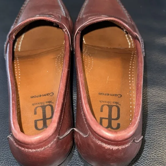Allen Edmonds Cameron Penny Loafers Leather Classic Burgundy Oxblood 42077