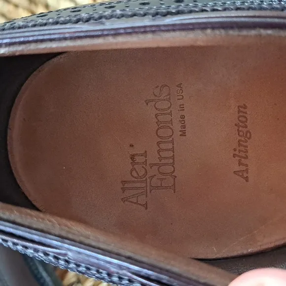 Allen Edmonds Mens Classic Kiltie Wingtip Tassel Cordovan Arlington Loafers 10 D