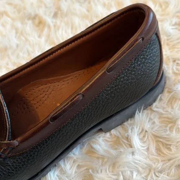 Allen Edmonds Nashua black &amp; brown tassel leather loafers. 13