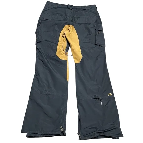 Analog Clothing Co. Men’s Black L Ruck Shell Snowboard Pant in EUC