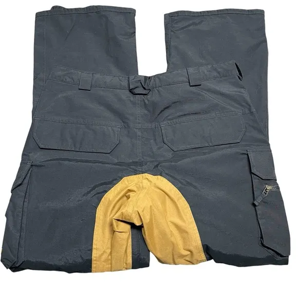 Analog Clothing Co. Men’s Black L Ruck Shell Snowboard Pant in EUC