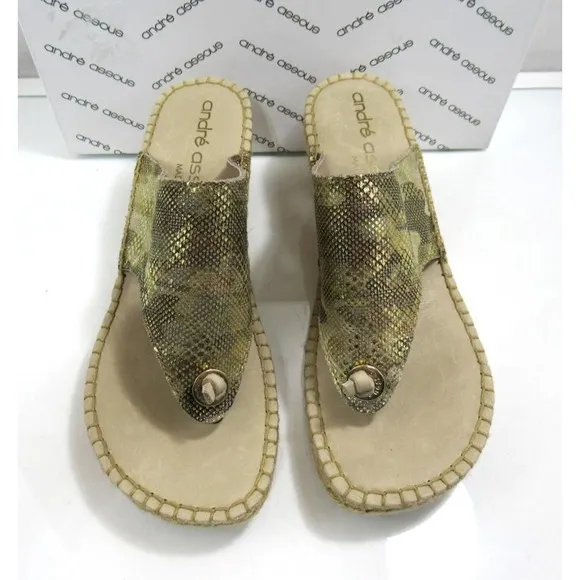 Andre Assous Annette Wedge Espadrille Thong Slide Sandal Beige Camo Size 8 EU 39