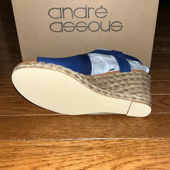 Andre Assous Nalik Platform wedge  Espadrilles Sandals Navy Women's Size 6