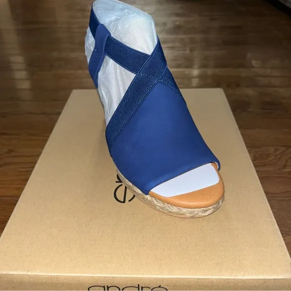 Andre Assous Nalik Platform wedge  Espadrilles Sandals Navy Women's Size 6