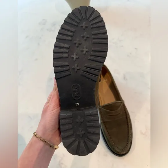 Ann Mashburn Lug Sole Loafer in Military size 39