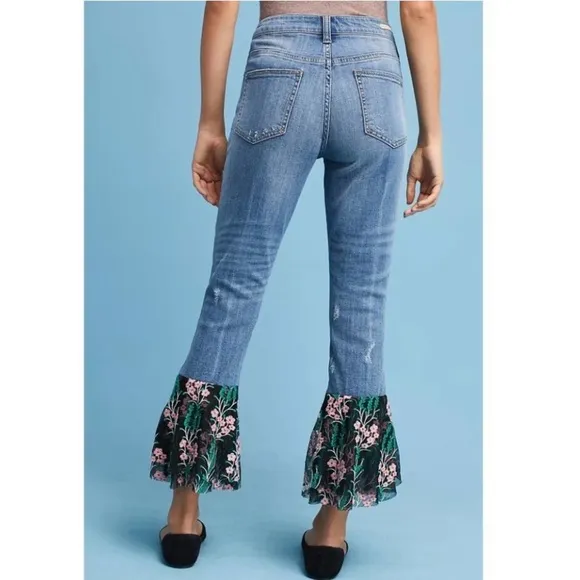 Anthro Pilcro High rise Embroidered Tiered cha cha flounce Lace Jean size 30 NWT