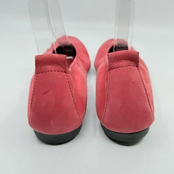 ARCHE Laius Ballet Flats in Nubuck Leather - Raspberry Pink