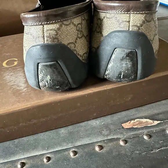 Authentic classic  Monogram Gucci Loafers Men's US Size 9