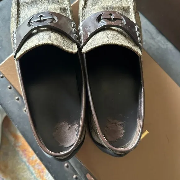Authentic classic  Monogram Gucci Loafers Men's US Size 9