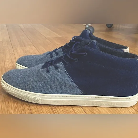 Baabuk Sky Wooler Shoes, Jean's Blue, UNISEX Size (44 mens 10/womens 11.5)