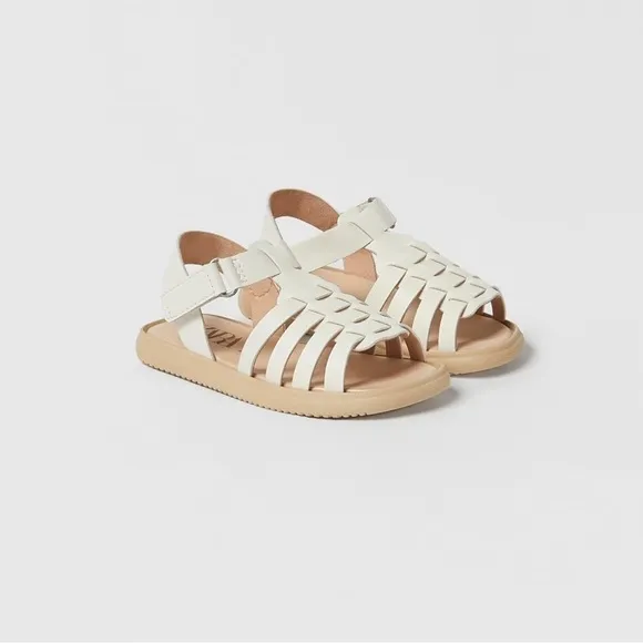 BABY/ STRAPPY SANDALS