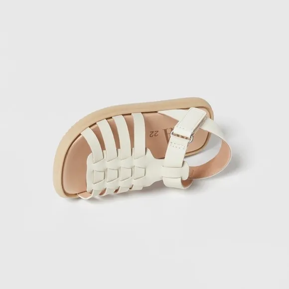 BABY/ STRAPPY SANDALS
