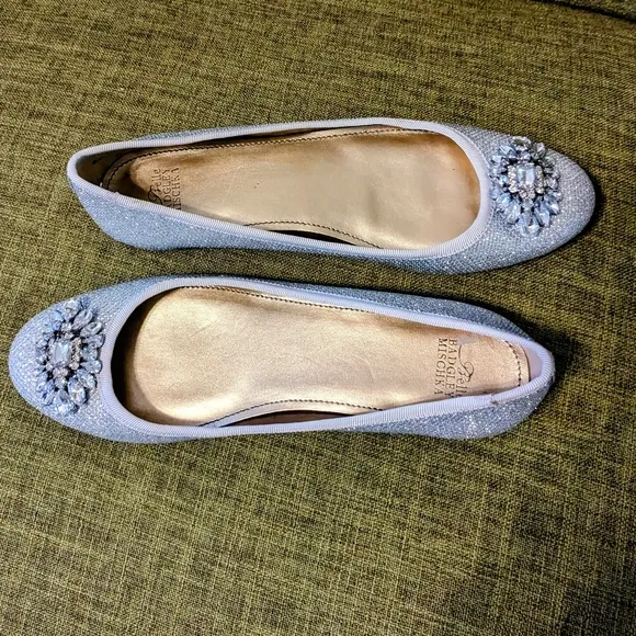 Badgley Mischka Silver Rhinestone Embellished Ballet Flats Crystal Broach Sz 7.5