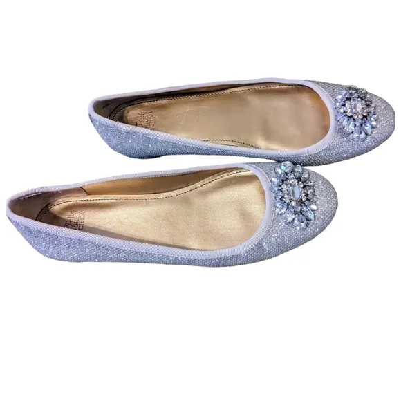 Badgley Mischka Silver Rhinestone Embellished Ballet Flats Crystal Broach Sz 7.5