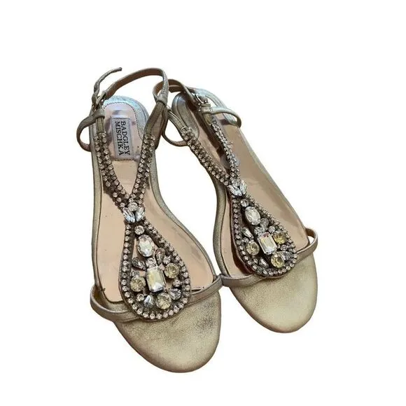 Badgley Mischka Womens Beige Embellished Leather Flat Jeweled Sandals Size 9M