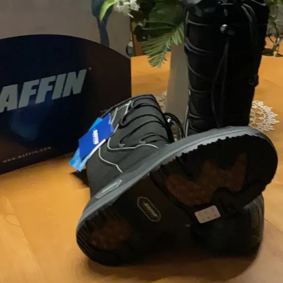 Baffin “Icefield” Winter Boots - NWT