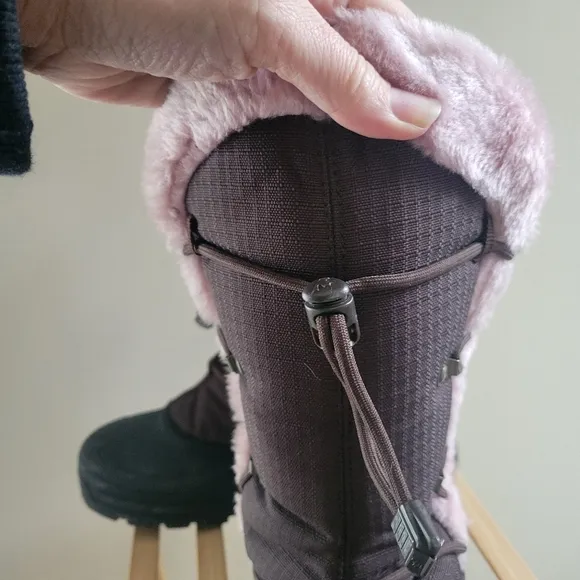 Baffin Melody Insulated Boots Brown and Pink Big Girls Size 7