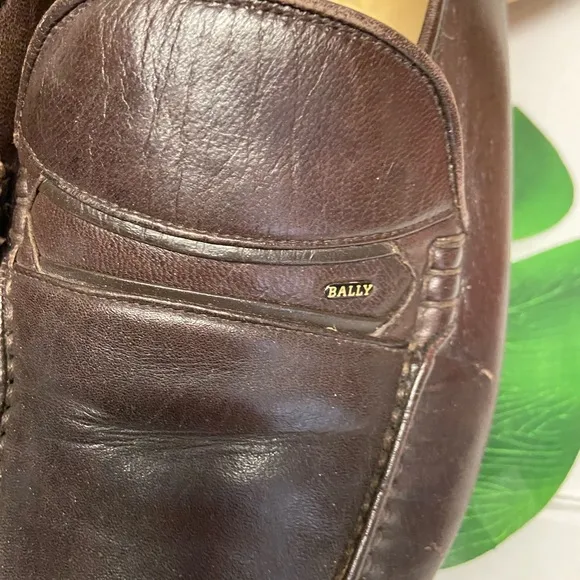 BALLY Mens Classic Leather Penny Loafers