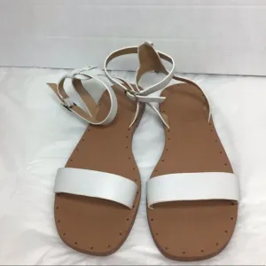 Banana Republic White Stud Detail Flat Sandals Size 10