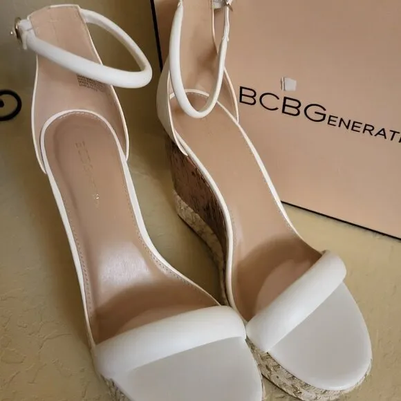 BCBGeneration women's Narida Espadrille Ankle Strap Wedge Sandals Size: 10 NIB
