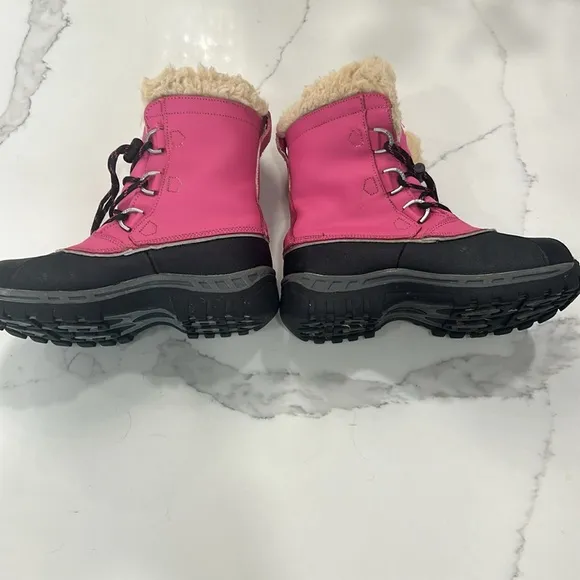 BearPawYouth Fur Baby Lace Up Oink And Black Waterproof Winter Snow Boots. S 1