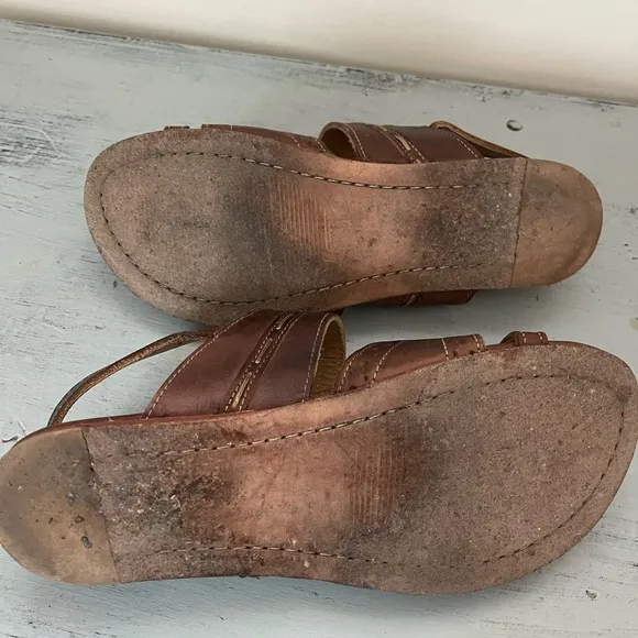 Bed Stu Brown Leather Flat Sandals | Size 7