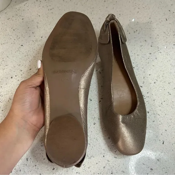Bernardo Eloise Anthropologie Ballet Flats Metallic Leather Bow​​​​​