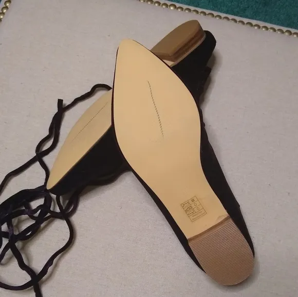 Billy Ella NWOT plum purple velvet lace up ballet flats