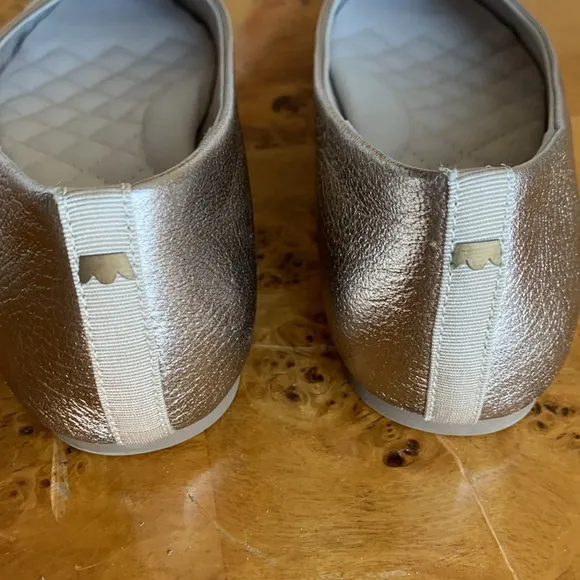 Birdies Goldfinch flat size 7.5