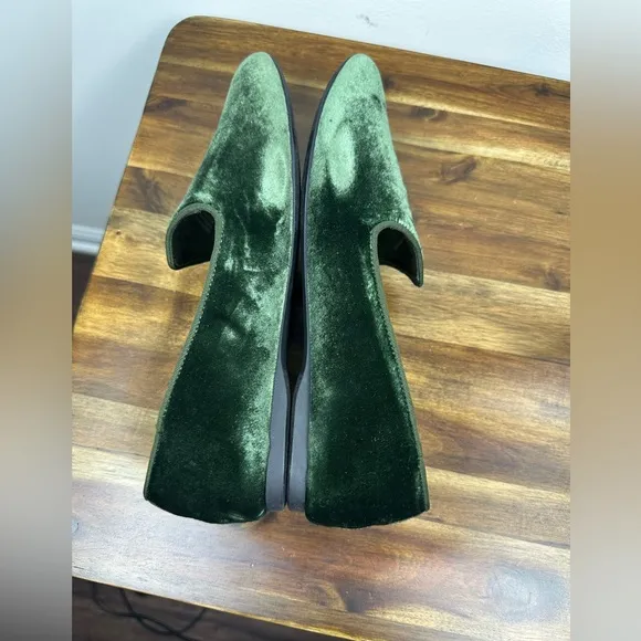 Birdies Shamrock Green Velvet Ballet Flats Size 8 EUC
